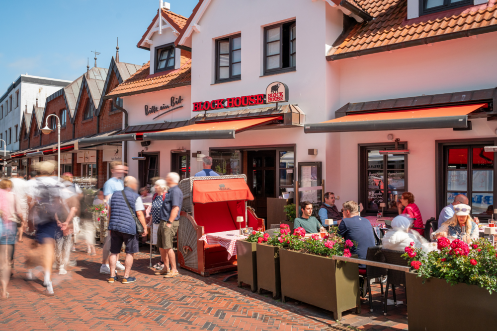 Außenansicht des BLOCK HOUSE Restaurants auf Sylt